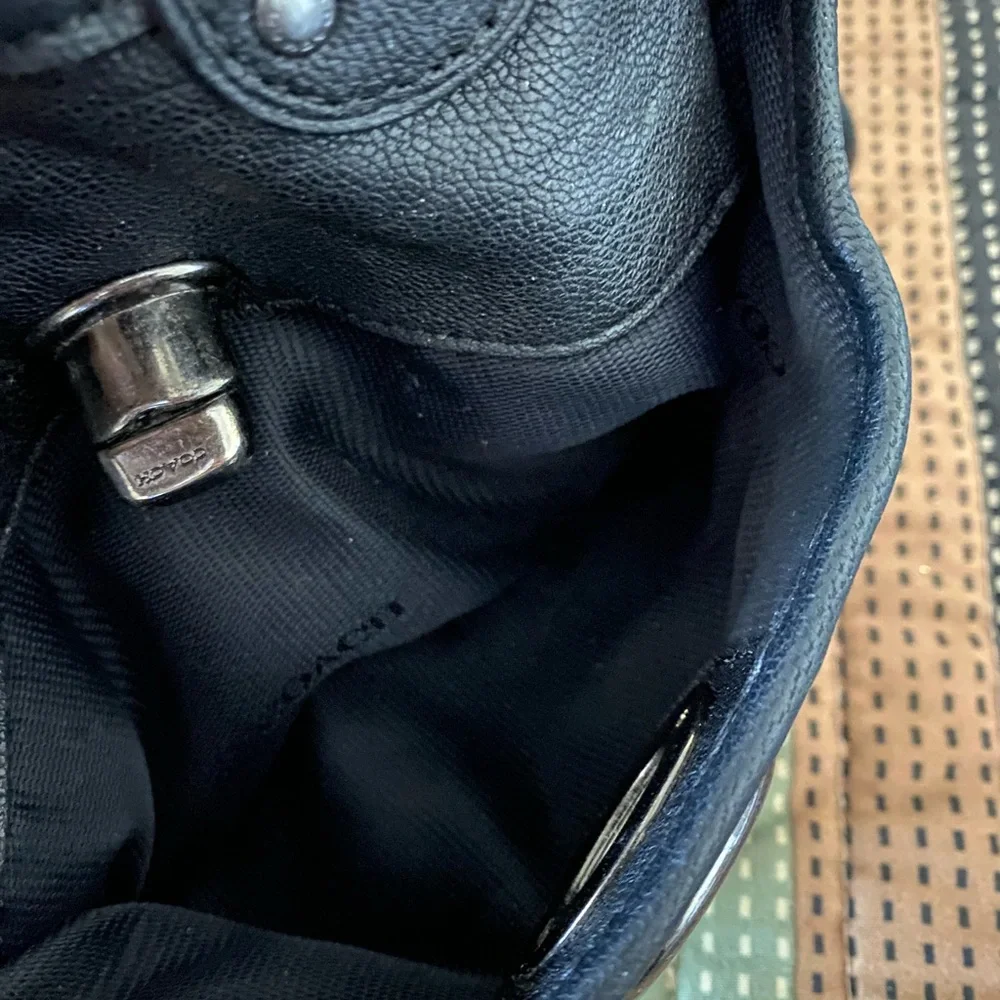 Coach Mini Rhyder - Picture 8 of 11